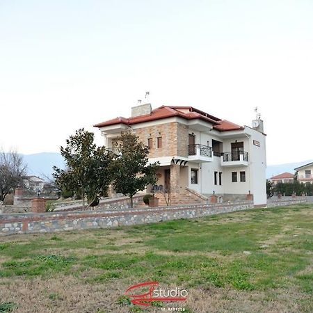 Guesthouse 4 Seasons Άρνισσα Εξωτερικό φωτογραφία
